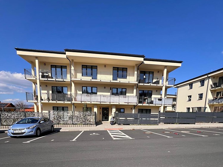 Prodej bytu 4+kk 120 m² (Jednopodlažní) - foto 1