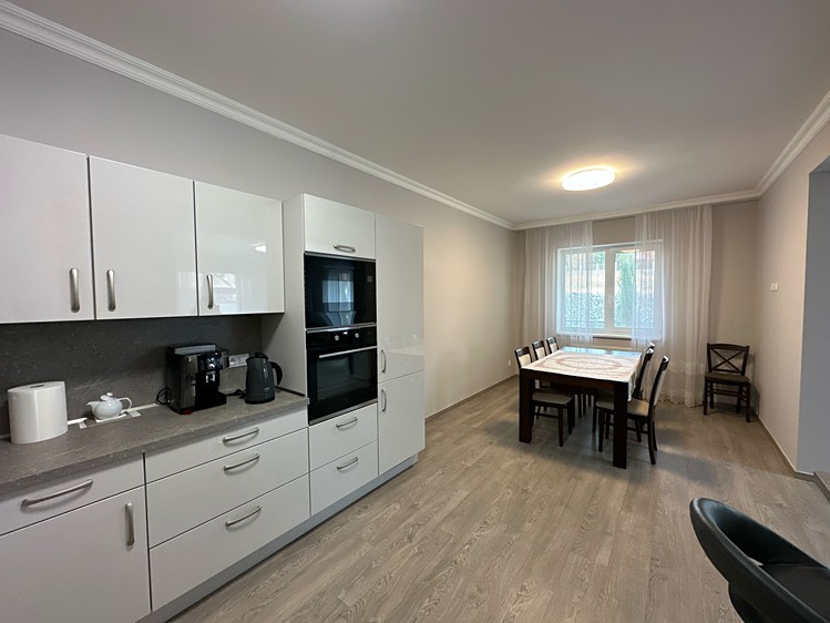 Prodej bytu 4+kk 120 m² (Jednopodlažní) - foto 8