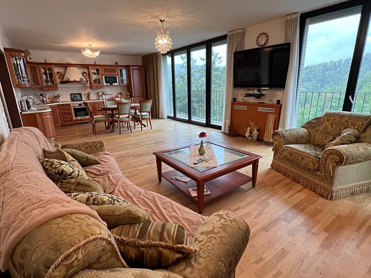 Prodej bytu 3+kk 102 m² (Jednopodlažní) - foto 2