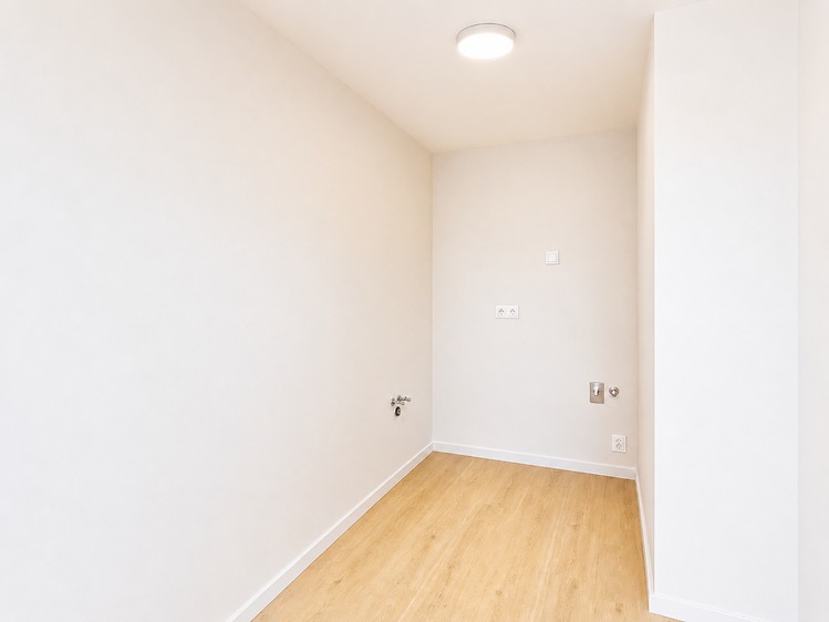 Prodej bytu 1+kk 28 m² - foto 4