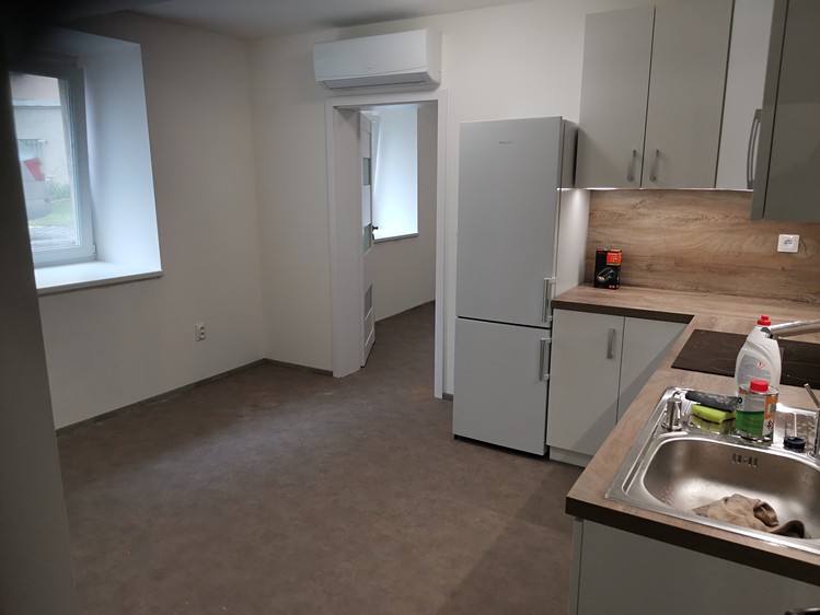Pronájem bytu 2+kk 30 m² (Jednopodlažní) - foto 3