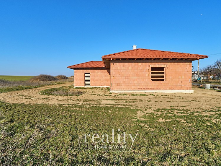 Prodej rodinného domu 131 m², pozemek 1 359 m² - foto 8