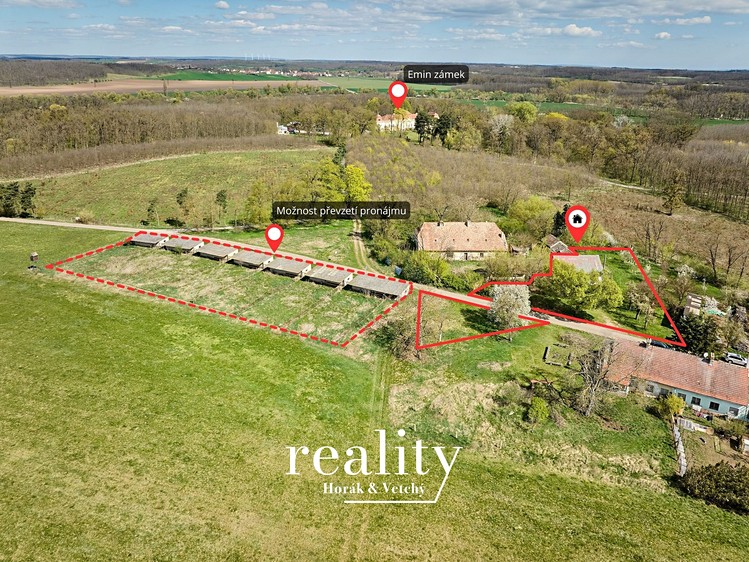 Prodej rodinného domu 90 m², pozemek 1 743 m² - foto 1