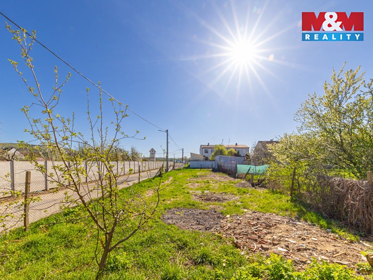 Prodej stavebního pozemku 587 m² - foto 3