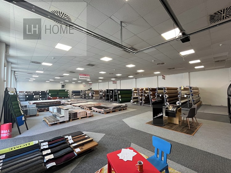 Pronájem obchodního prostoru 475 m² - foto 2