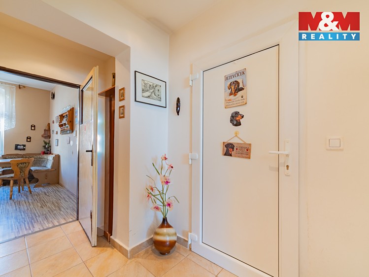 Prodej  rodinného domu 364 m², pozemek 613 m² - foto 5