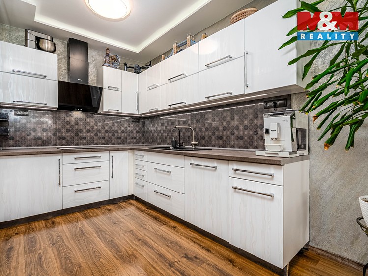 Prodej rodinného domu 118 m², pozemek 236 m² - foto 6