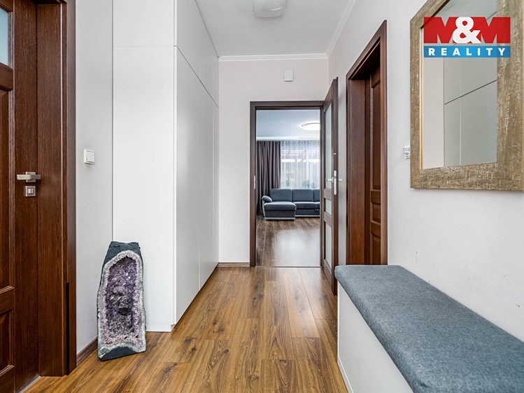 Prodej rodinného domu 118 m², pozemek 236 m² - foto 8