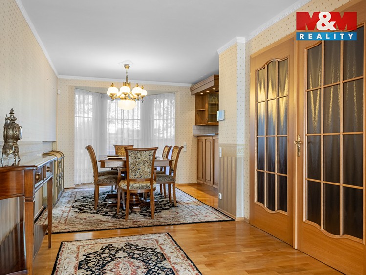 Prodej  rodinného domu 277 m², pozemek 341 m² - foto 6