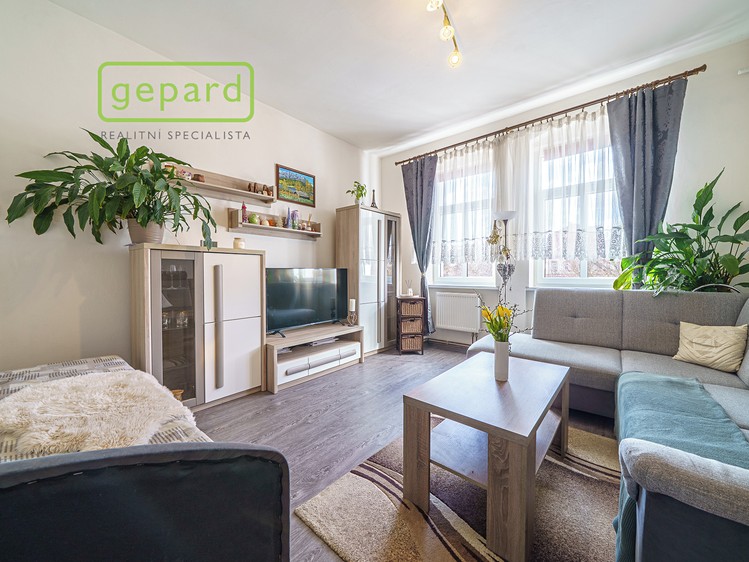 Prodej bytu 1+1 38 m² - foto 1