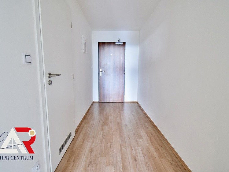 Prodej bytu 1+kk 44 m² - foto 6