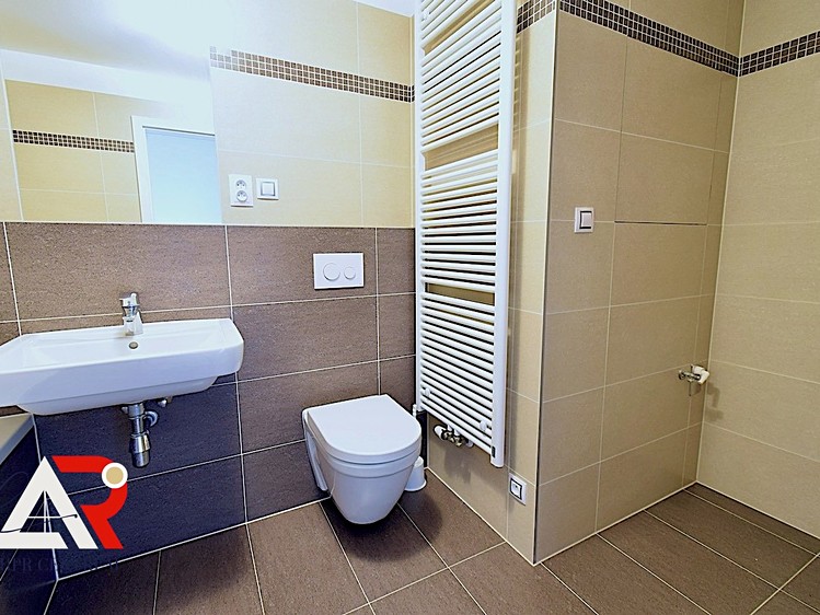 Prodej bytu 1+kk 44 m² - foto 3
