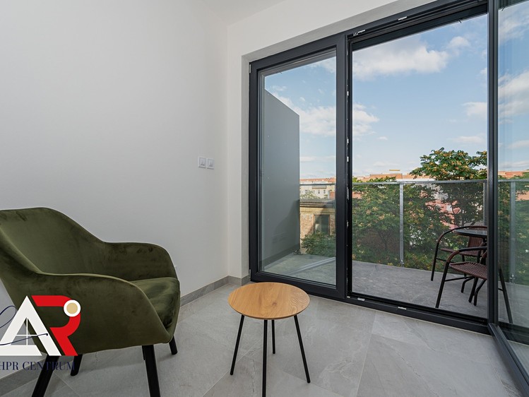 Pronájem bytu 1+kk 28 m² - foto 6