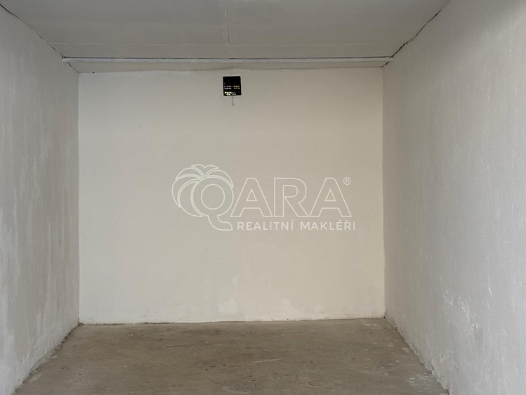 Prodej garáže 15 m² - foto 3