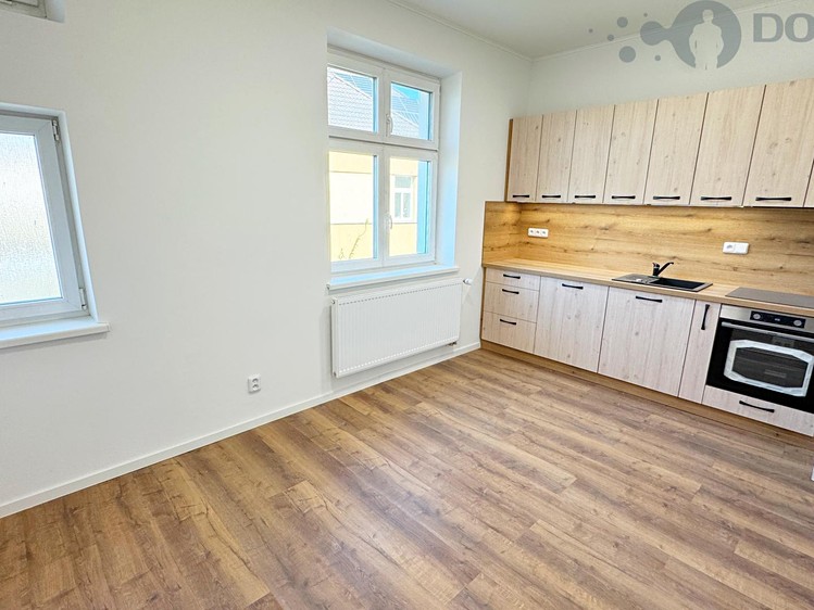 Pronájem bytu 2+1 59 m² - foto 1