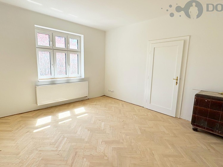 Pronájem bytu 2+1 64 m² - foto 3