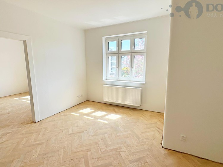 Pronájem bytu 2+1 64 m² - foto 4