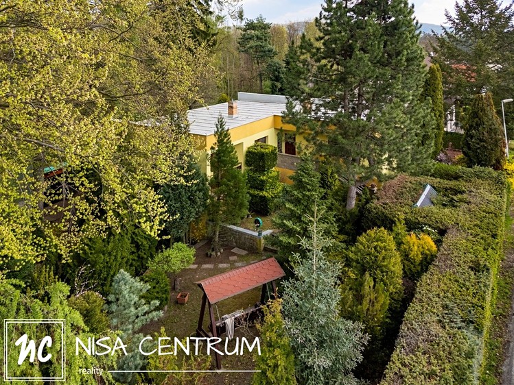 Prodej rodinného domu 304 m², pozemek 992 m² - foto 5