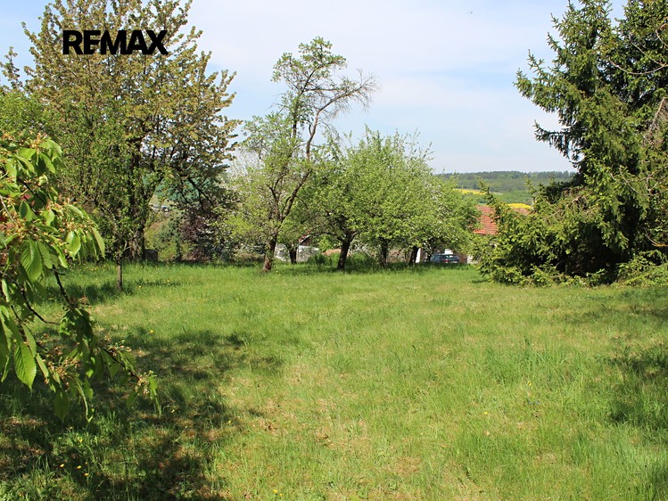 Prodej stavebního pozemku 2 029 m² - foto 3