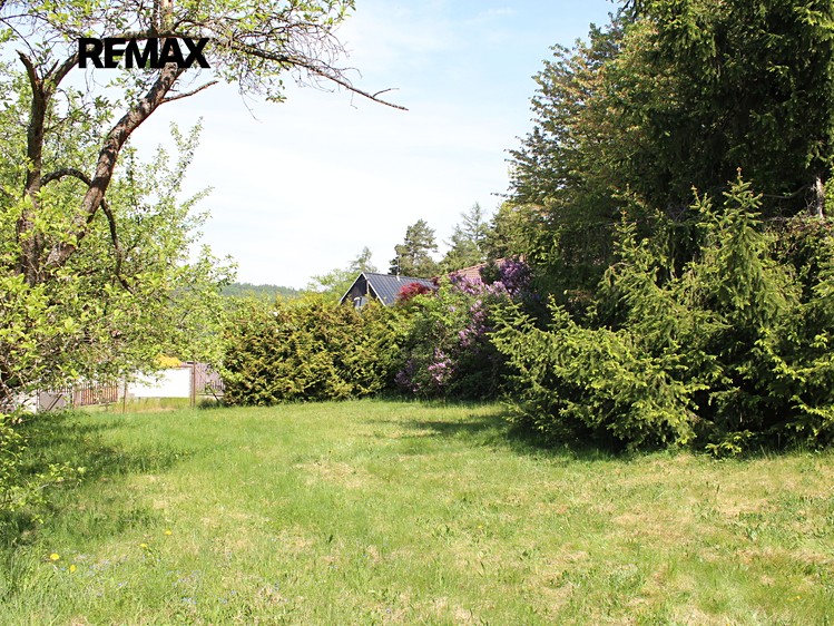 Prodej stavebního pozemku 2 029 m² - foto 2
