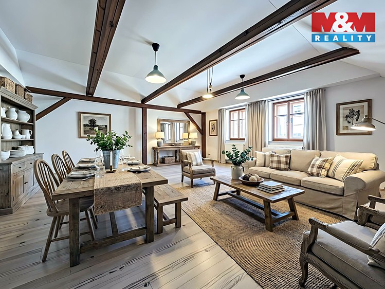 Prodej rodinného domu 213 m², pozemek 695 m² - foto 4
