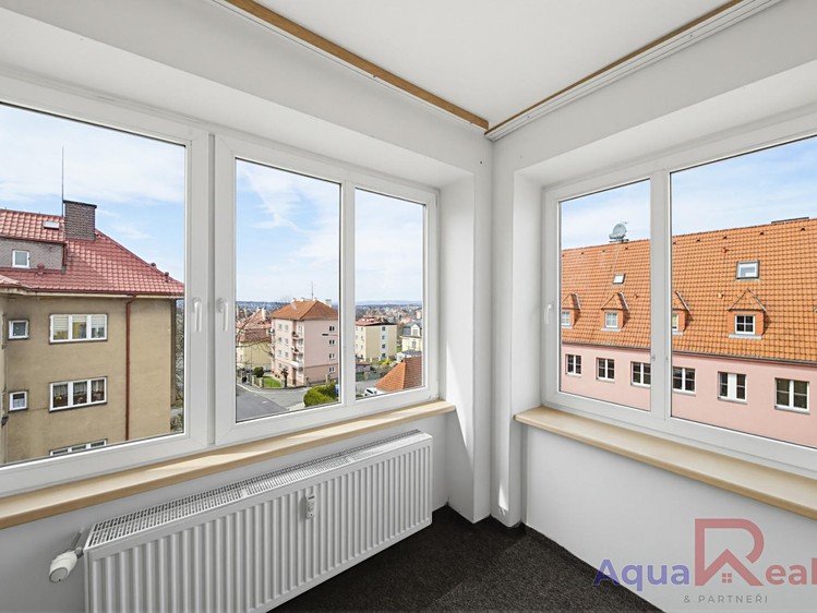 Prodej bytu 3+1 134 m² (Mezonet) - foto 8