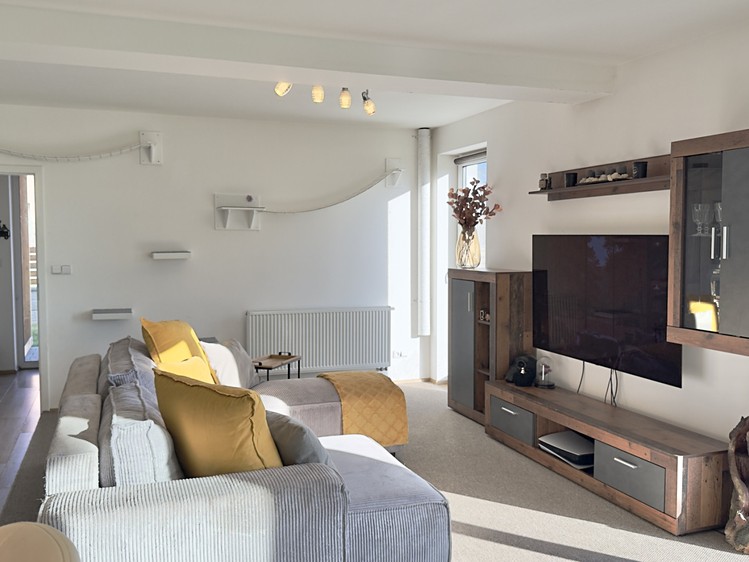 Prodej rodinného domu 125 m², pozemek 1 002 m² - foto 4