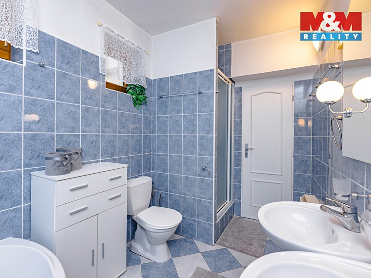 Prodej rodinného domu 144 m², pozemek 603 m² - foto 7