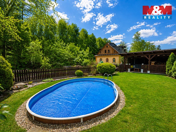 Prodej rodinného domu 144 m², pozemek 603 m² - foto 2