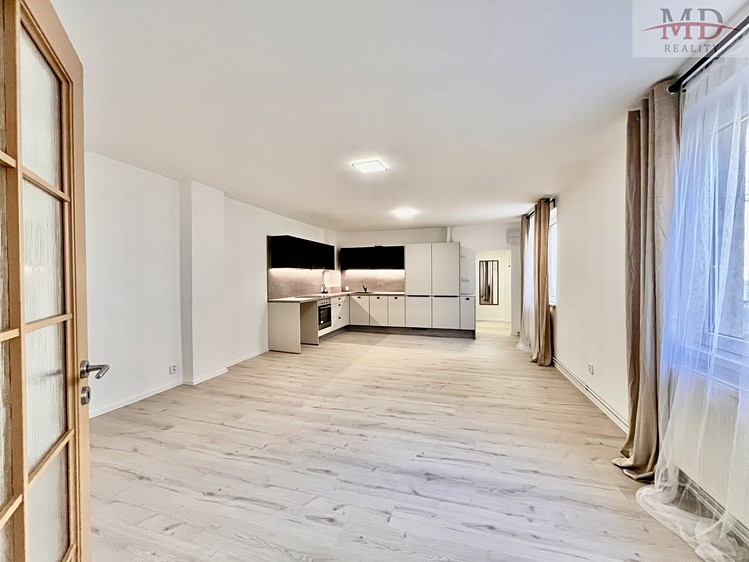 Pronájem bytu 2+1 55 m² - foto 7