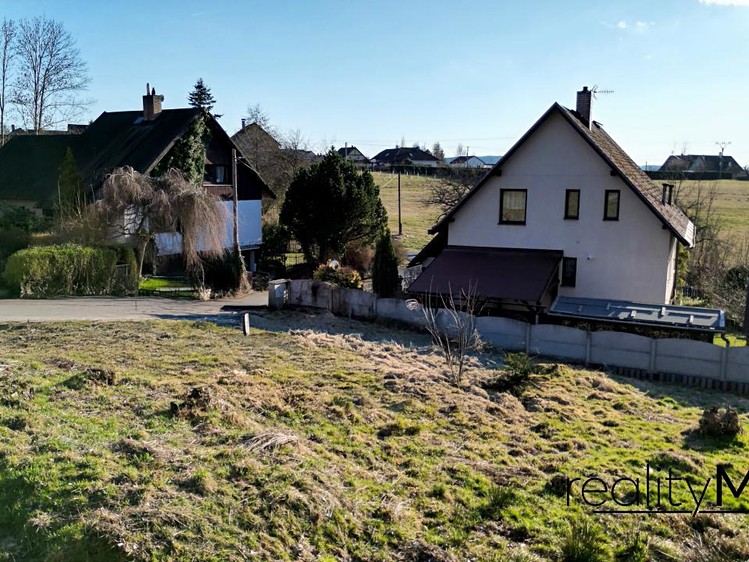 Prodej stavebního pozemku 673 m² - foto 4