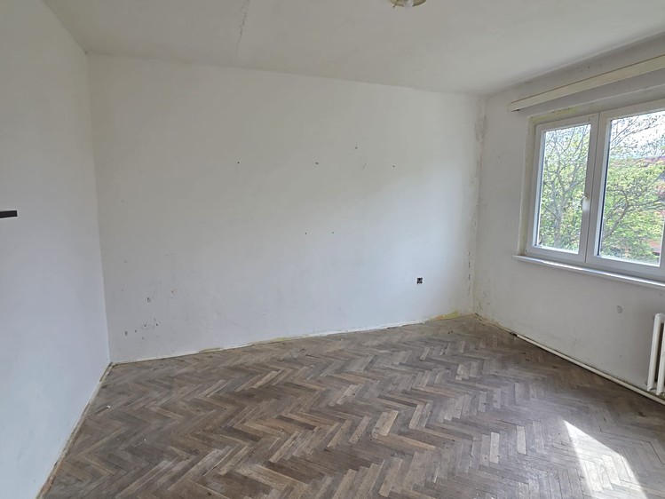 Prodej bytu 2+1 56 m² - foto 2