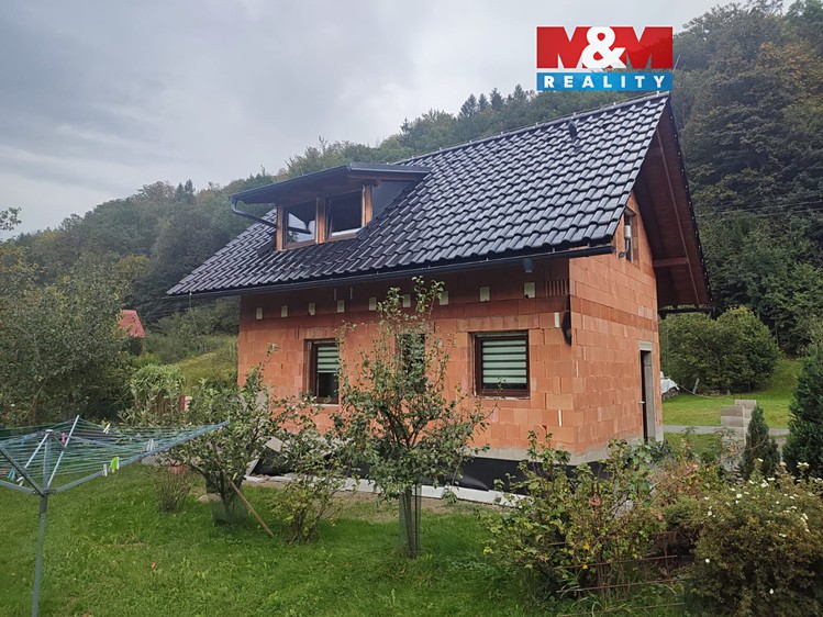 Prodej rodinného domu 60 m², pozemek 300 m² - foto 1