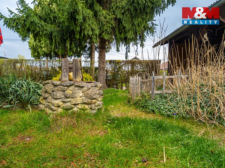 Prodej chaty 24 m², pozemek 304 m² - foto 8