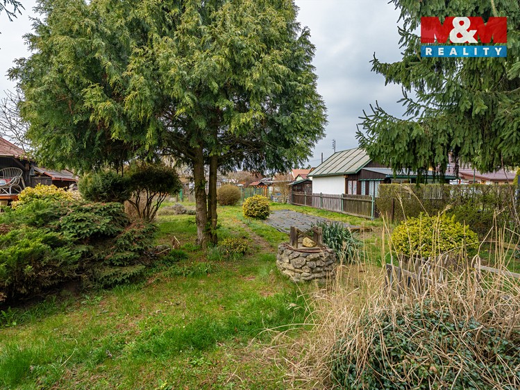 Prodej chaty 24 m², pozemek 304 m² - foto 4