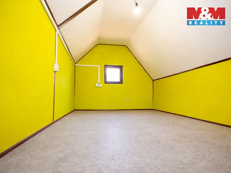 Prodej chaty 15 m², pozemek 385 m² - foto 4
