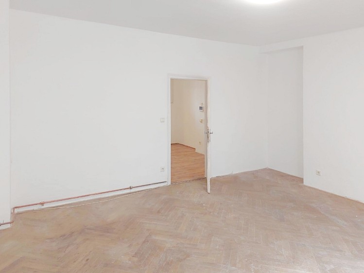 Prodej bytu 1+1 45 m² - foto 3