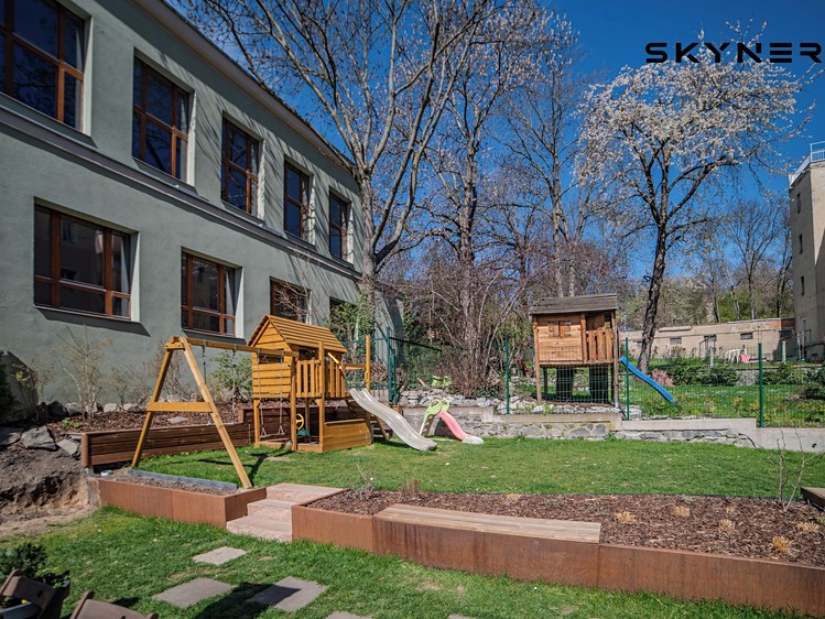 Pronájem bytu 3+1 120 m² (Jednopodlažní) - foto 8
