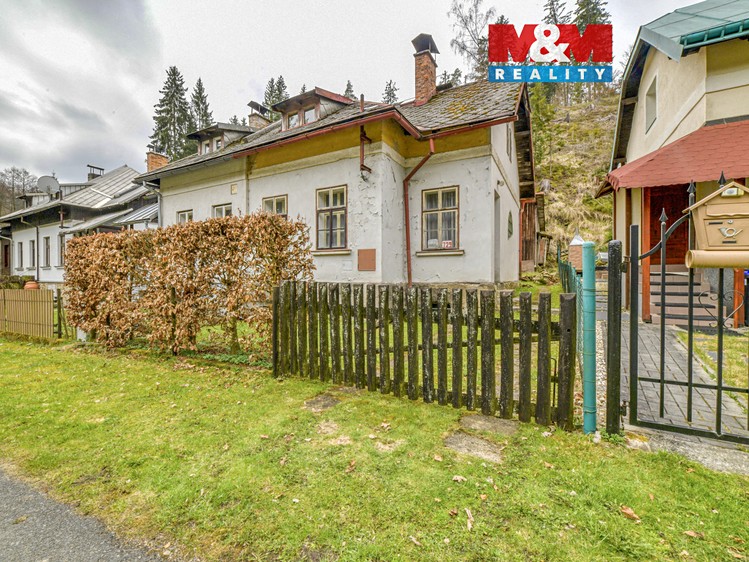 Prodej rodinného domu 87 m², pozemek 344 m² - foto 1