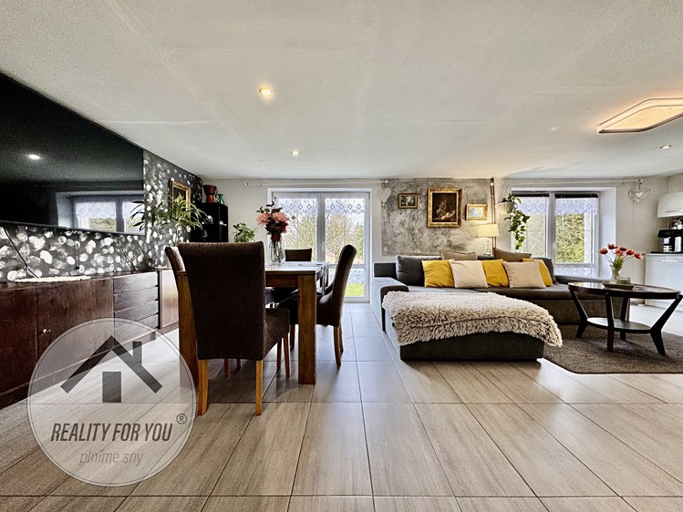 Prodej  rodinného domu 240 m², pozemek 6 384 m² - foto 5