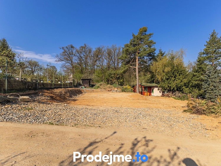 Prodej zahrady 589 m² - foto 1