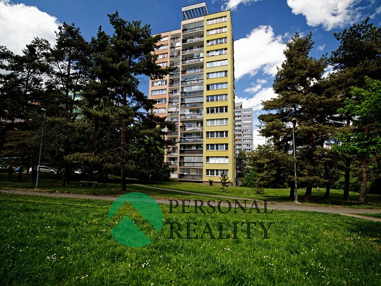 Pronájem bytu 3+kk 63 m² - foto 1