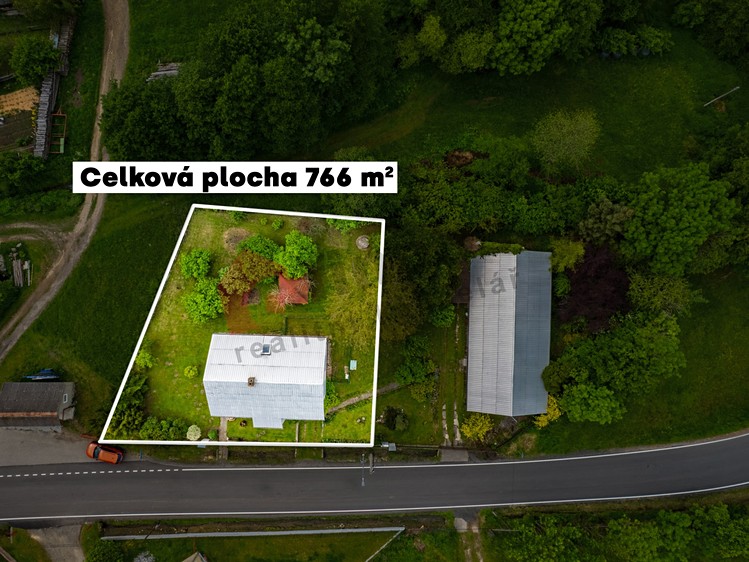 Prodej  rodinného domu 200 m², pozemek 766 m² - foto 3