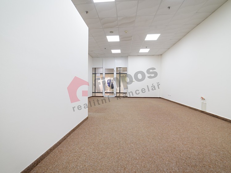 Pronájem obchodního prostoru 44 m² - foto 8