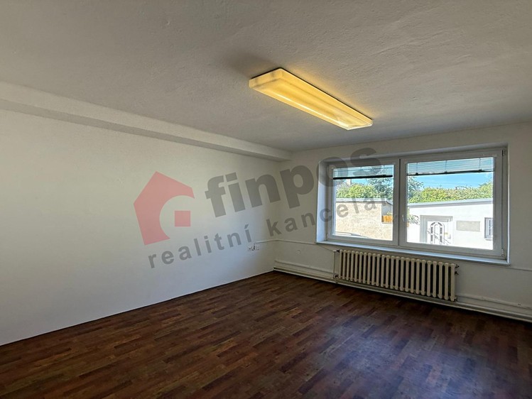 Pronájem kanceláře 22 m² - foto 4