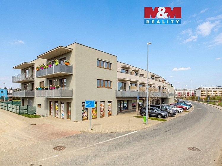 Prodej bytu 1+kk 33 m² - foto 1