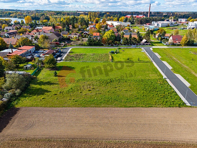 Prodej  stavebního pozemku 1 884 m² - foto 4