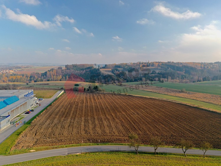 Prodej komerčního pozemku 17 370 m² - foto 3
