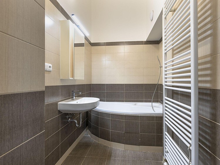 Pronájem bytu 3+kk 95 m² - foto 8