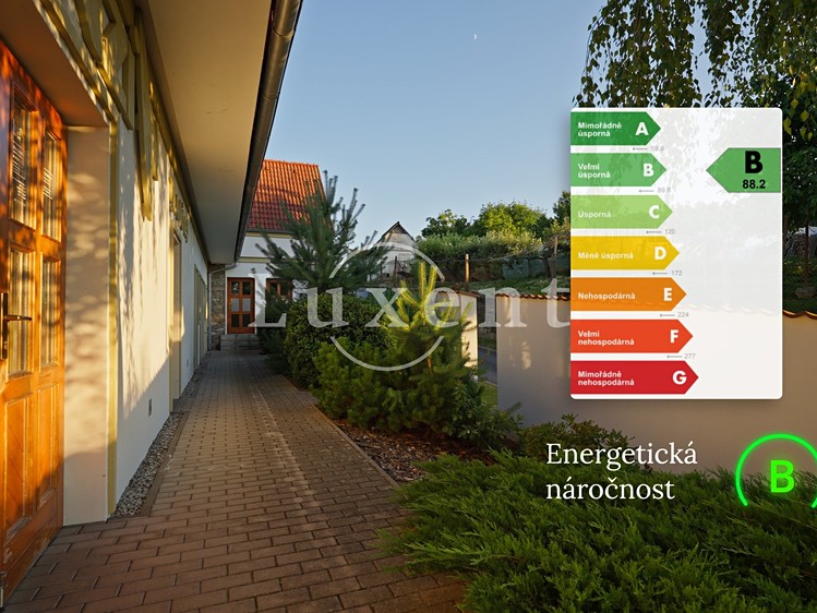 Prodej rodinného domu 580 m², pozemek 2 913 m² - foto 6